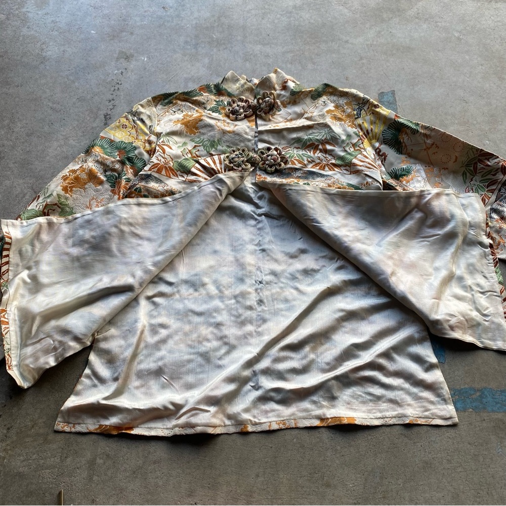 Vintage 1940s Japanese Silk Brocade Flare Jacket  40s Lucky Gold - Picture 5 of 8